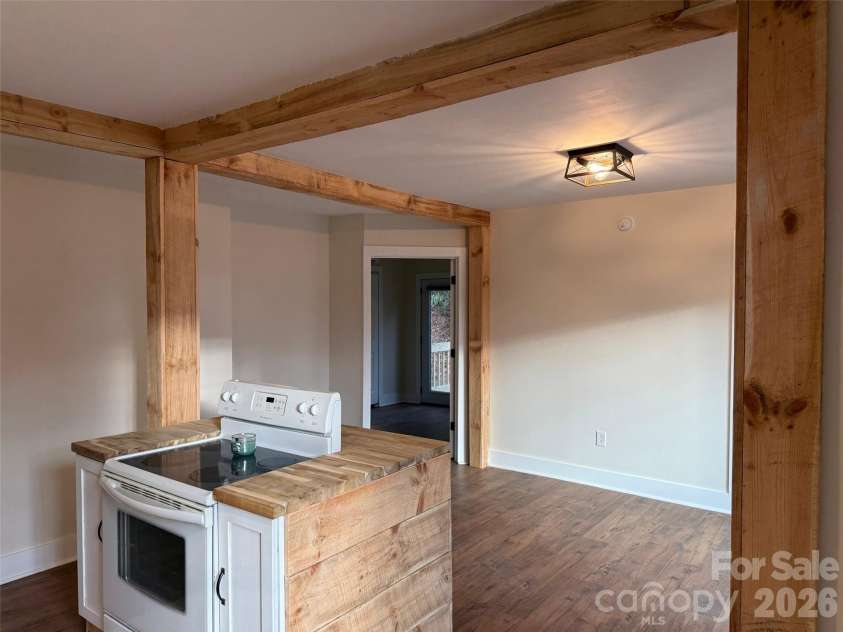 54 Big Bear Drive, Pisgah Forest, NC 28768.  MLS# CAR4339818, YatesRealty ID 1077. 