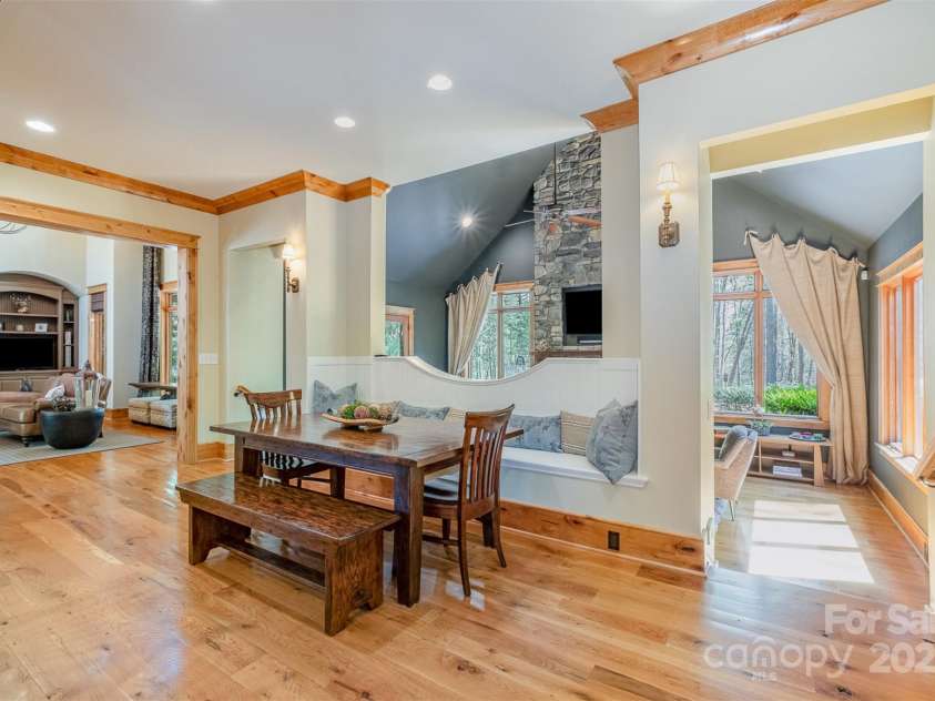 751 Mendenhall Court, Fort Mill, SC 29715.  MLS# CAR4239100, YatesRealty ID 10770. Dining room off kitchen with Banquette seating