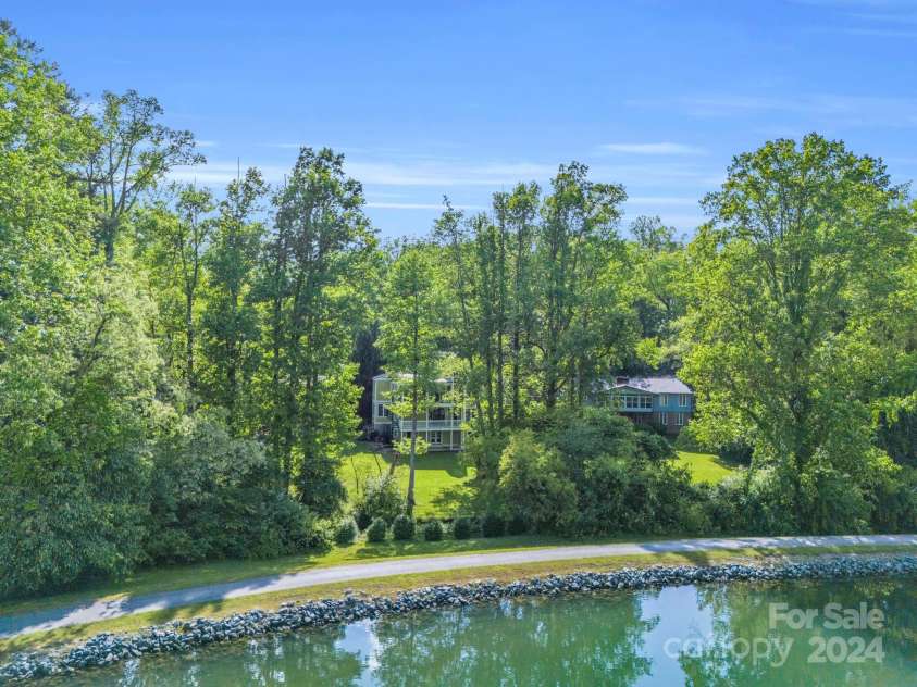 78 Assembly Drive, Flat Rock, NC 28731.  MLS# CAR4084810, YatesRealty ID 10772. 