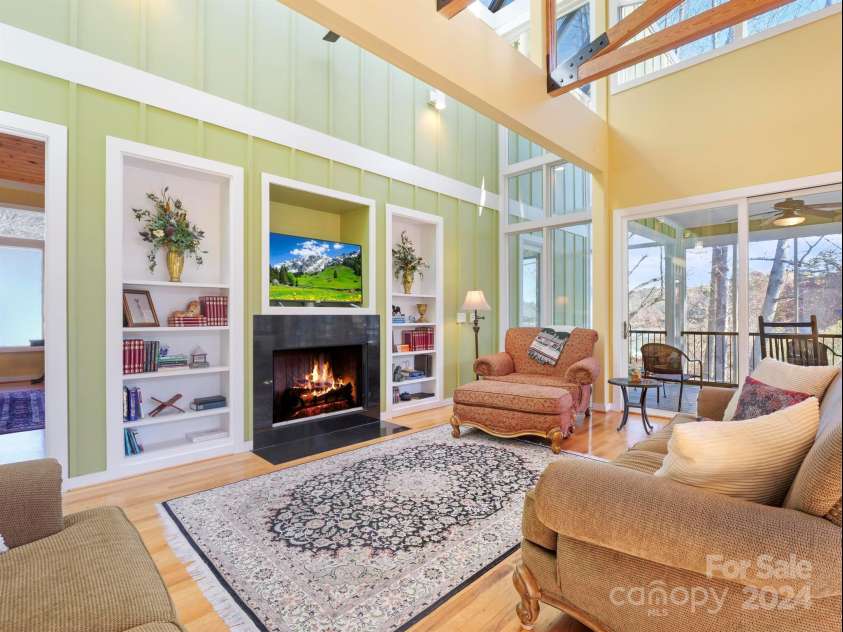 78 Assembly Drive, Flat Rock, NC 28731.  MLS# CAR4084810, YatesRealty ID 10772. 