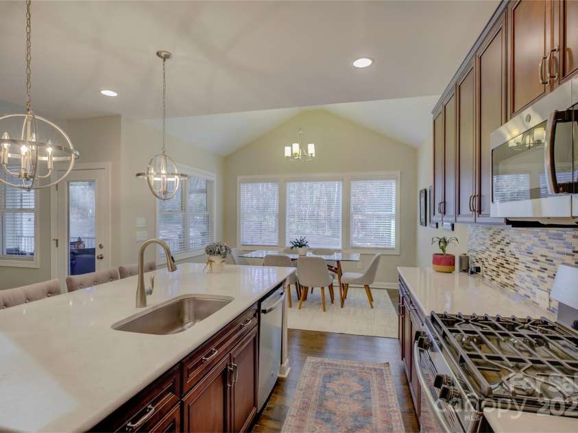 17627 Caddy Court, Charlotte, NC 28278.  MLS# CAR4209219, YatesRealty ID 10773. 