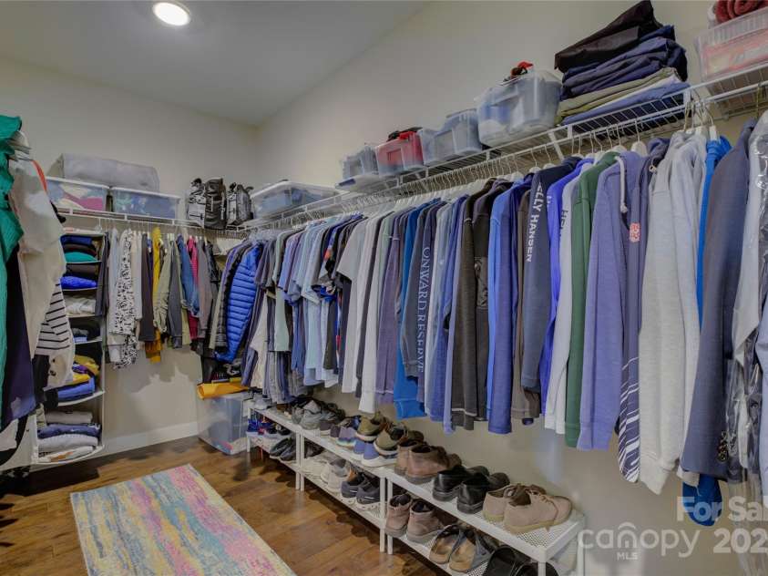 17627 Caddy Court, Charlotte, NC 28278.  MLS# CAR4209219, YatesRealty ID 10773. 