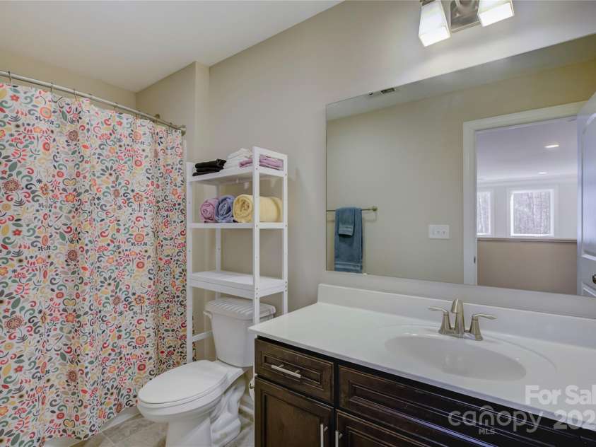 17627 Caddy Court, Charlotte, NC 28278.  MLS# CAR4209219, YatesRealty ID 10773. 