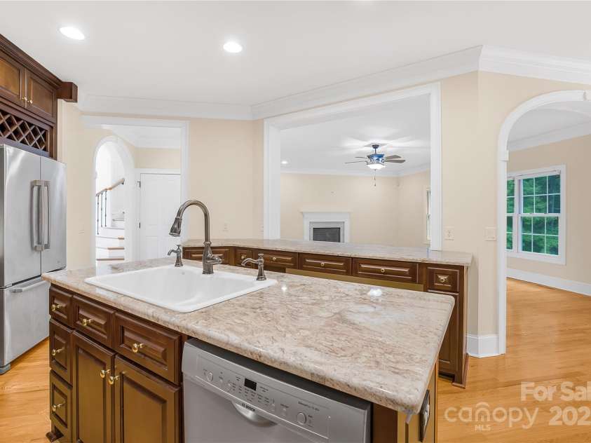 4 Royal Vista Way, Granite Falls, NC 28630.  MLS# CAR4158694, YatesRealty ID 10775. 