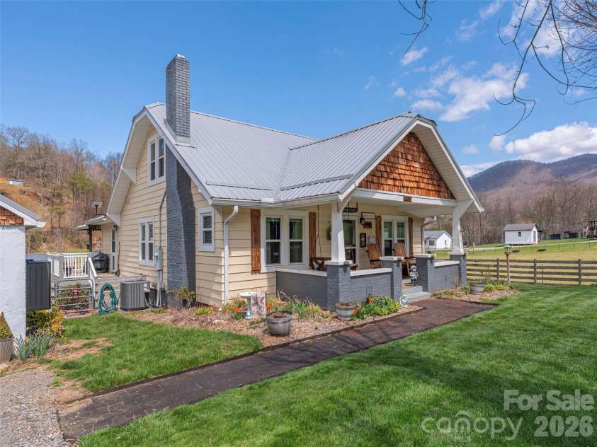 4896 Dutch Cove Road, Canton, NC 28716.  MLS# CAR4364484, YatesRealty ID 10776. 