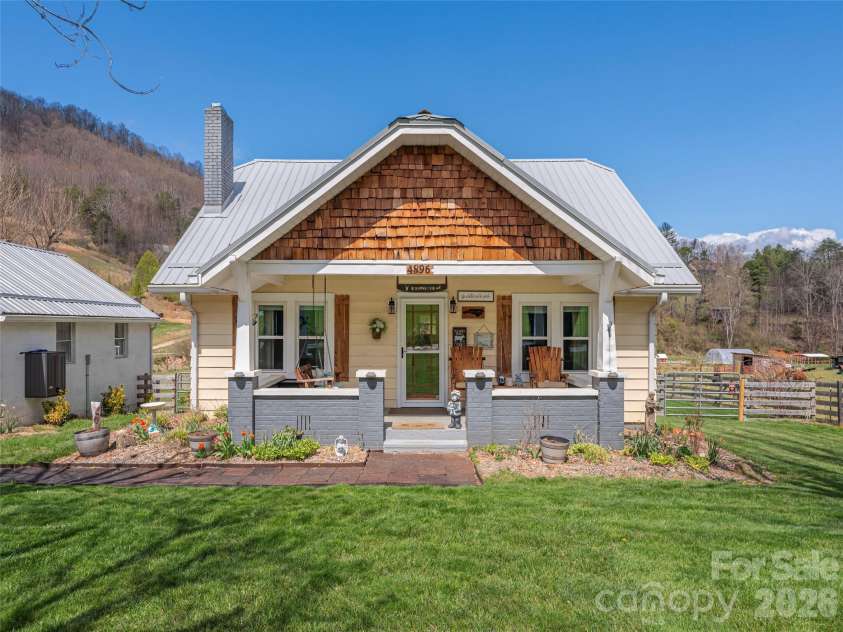 4896 Dutch Cove Road, Canton, NC 28716.  MLS# CAR4364484, YatesRealty ID 10776. 