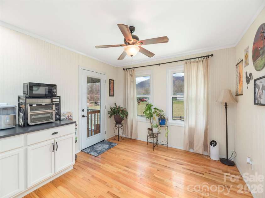 4896 Dutch Cove Road, Canton, NC 28716.  MLS# CAR4364484, YatesRealty ID 10776. 