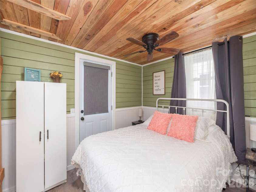 4896 Dutch Cove Road, Canton, NC 28716.  MLS# CAR4364484, YatesRealty ID 10776. 