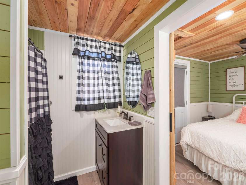 4896 Dutch Cove Road, Canton, NC 28716.  MLS# CAR4364484, YatesRealty ID 10776. 