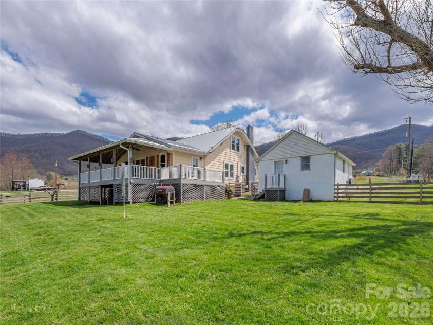 4896 Dutch Cove Road, Canton, NC 28716.  MLS# CAR4364484, YatesRealty ID 10776. 