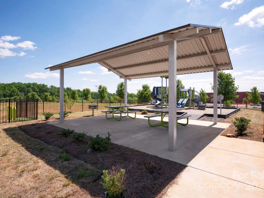 102 Lightning Drive, Shelby, NC 28152.  MLS# CAR4234121, YatesRealty ID 10777. 