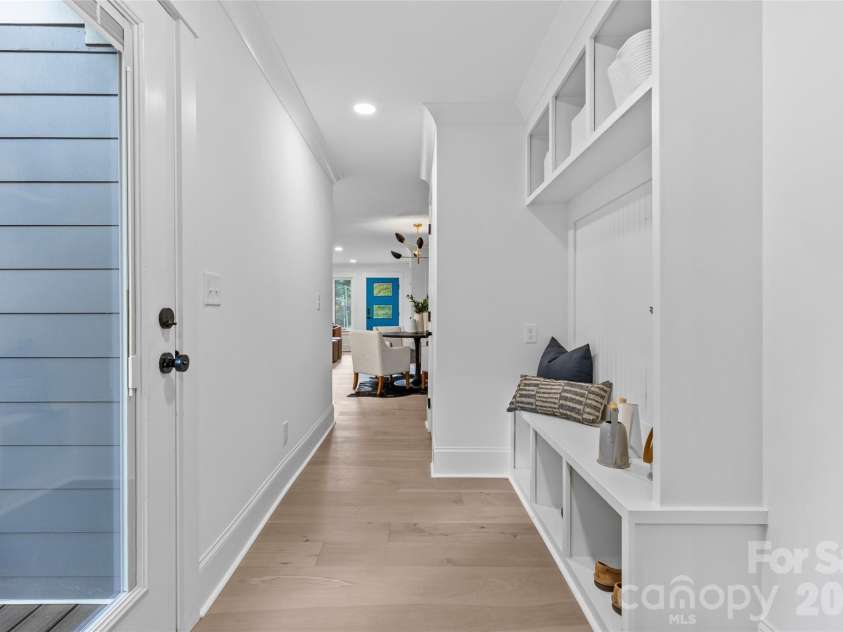 2461 Eaton Road, Charlotte, NC 28205.  MLS# CAR4355372, YatesRealty ID 10777. 