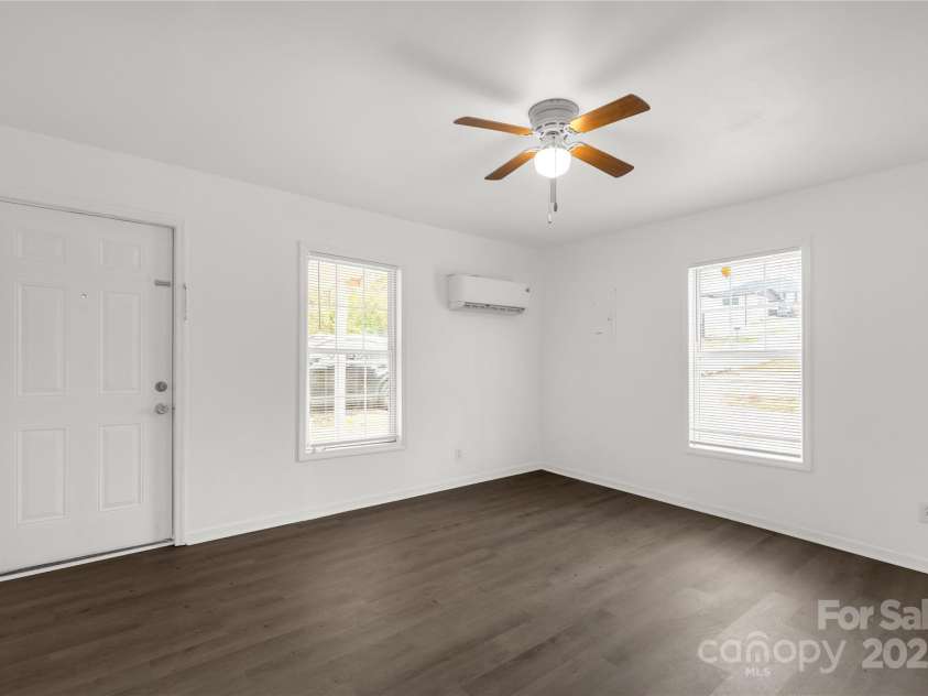 1141 6th Street, Lancaster, SC 29720.  MLS# CAR4232899, YatesRealty ID 10780. 