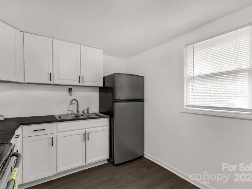 1141 6th Street, Lancaster, SC 29720.  MLS# CAR4232899, YatesRealty ID 10780. 