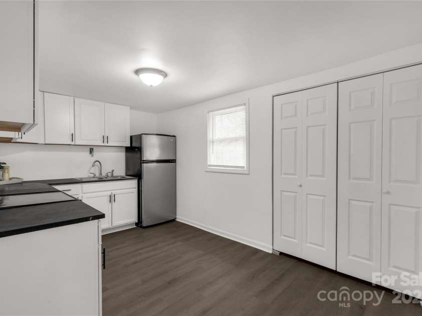 1141 6th Street, Lancaster, SC 29720.  MLS# CAR4232899, YatesRealty ID 10780. 