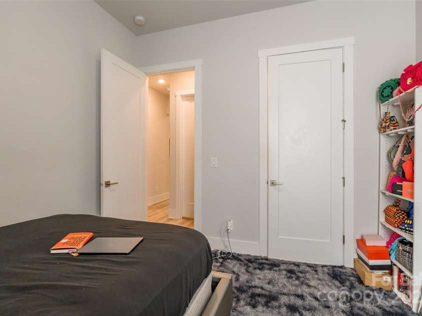 8008 Brookbank Drive, Charlotte, NC 28269.  MLS# CAR4253404, YatesRealty ID 10781. 