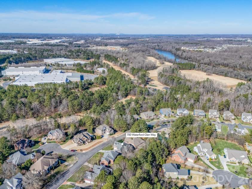 700 Waterford Glen Way, Rock Hill, SC 29730.  MLS# CAR4335540, YatesRealty ID 10782. 