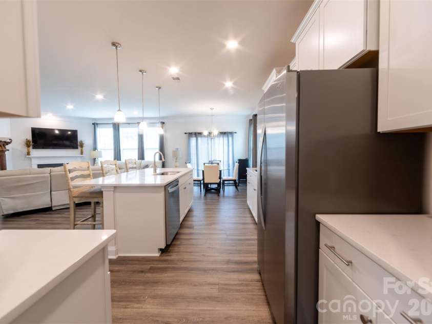 151 Aviendha Lane, Troutman, NC 28166.  MLS# CAR4347139, YatesRealty ID 10783. Well-appointed kitchen.