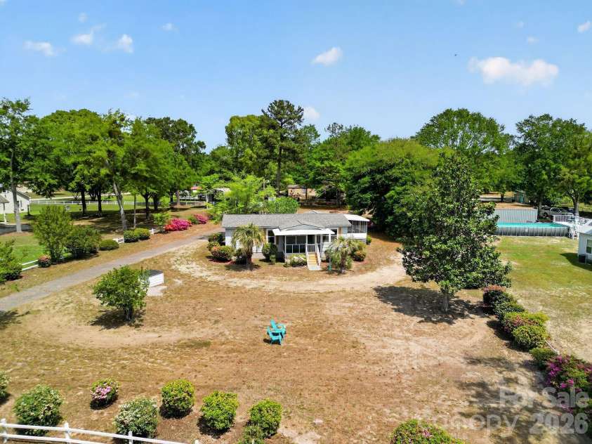 1724 Camp Shelor Drive, Manning, SC 29102.  MLS# CAR4368434, YatesRealty ID 10784. 