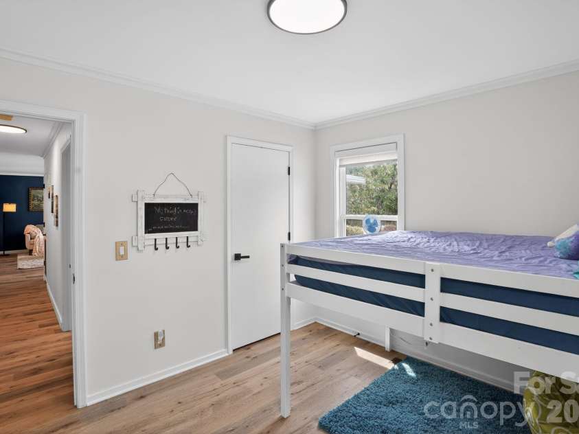 1724 Camp Shelor Drive, Manning, SC 29102.  MLS# CAR4368434, YatesRealty ID 10784. 