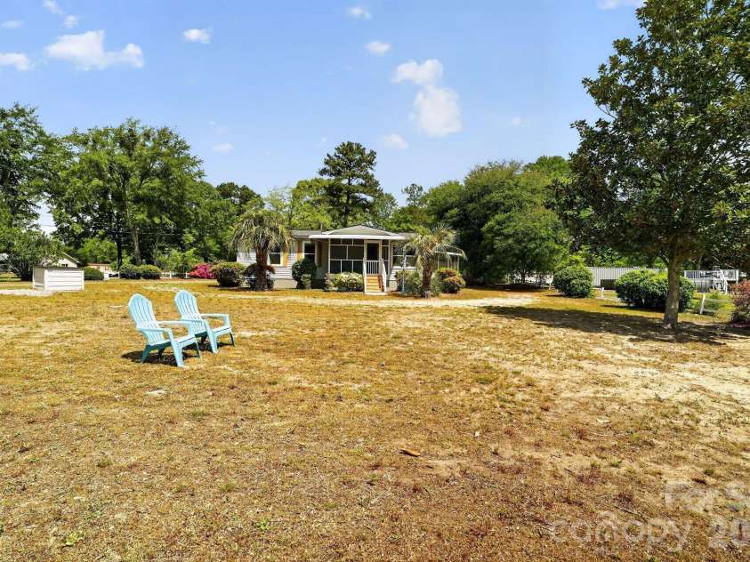 1724 Camp Shelor Drive, Manning, SC 29102.  MLS# CAR4368434, YatesRealty ID 10784. 