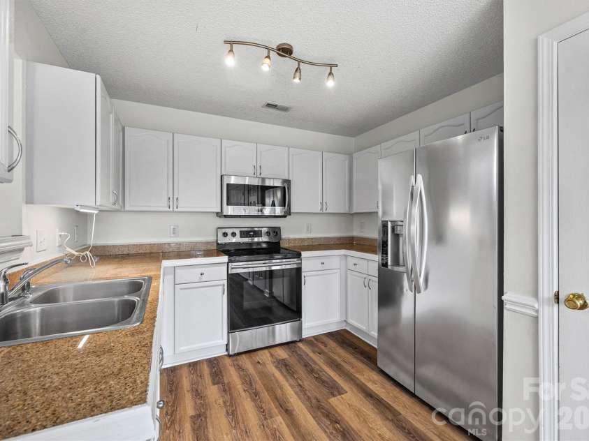 1779 Hardy Drive, Rock Hill, SC 29732.  MLS# CAR4363418, YatesRealty ID 10785. 
