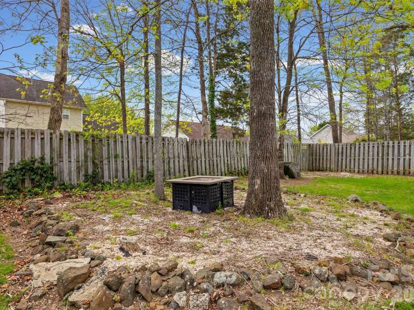 1779 Hardy Drive, Rock Hill, SC 29732.  MLS# CAR4363418, YatesRealty ID 10785. 