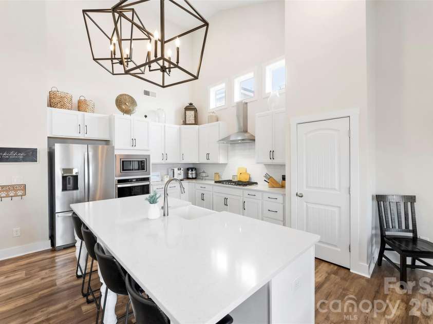 6283 Six String Court, Fort Mill, SC 29708.  MLS# CAR4327757, YatesRealty ID 10788. 