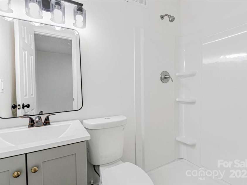 1750 Oak Valley Drive, Gastonia, NC 28054.  MLS# CAR4250575, YatesRealty ID 10789. 