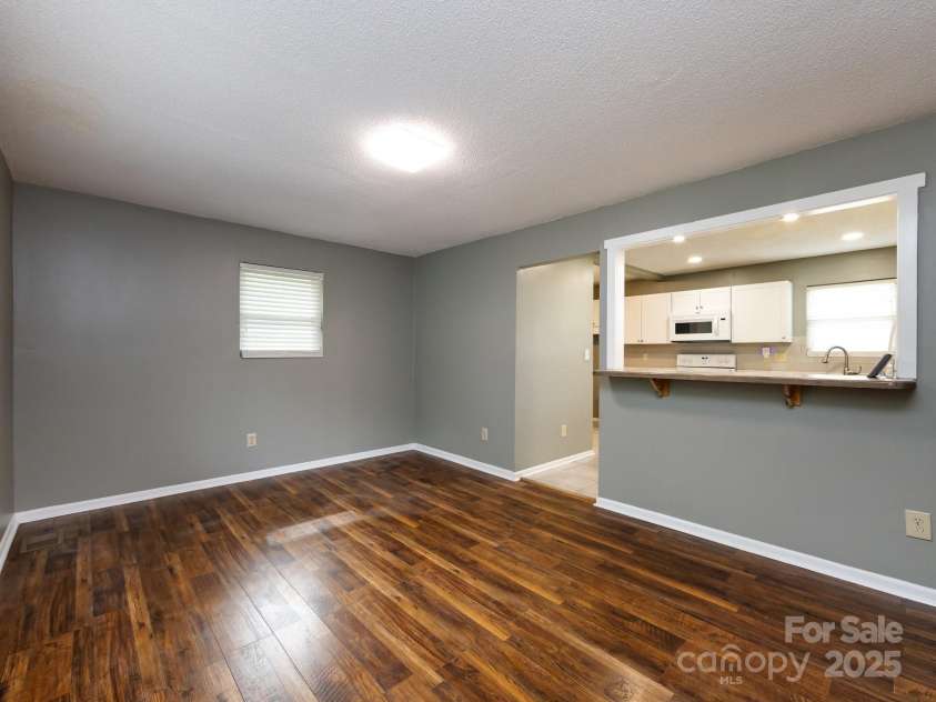 7109 Bisaner Street, Charlotte, NC 28269.  MLS# CAR4302995, YatesRealty ID 10789. Dining Area