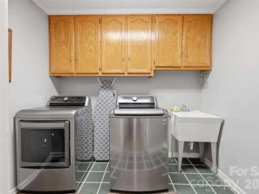 2676 Gold Rush Drive, Lincolnton, NC 28092.  MLS# CAR4366053, YatesRealty ID 10790. 