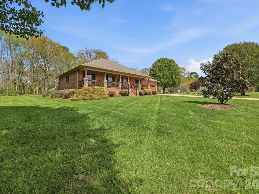 2676 Gold Rush Drive, Lincolnton, NC 28092.  MLS# CAR4366053, YatesRealty ID 10790. 