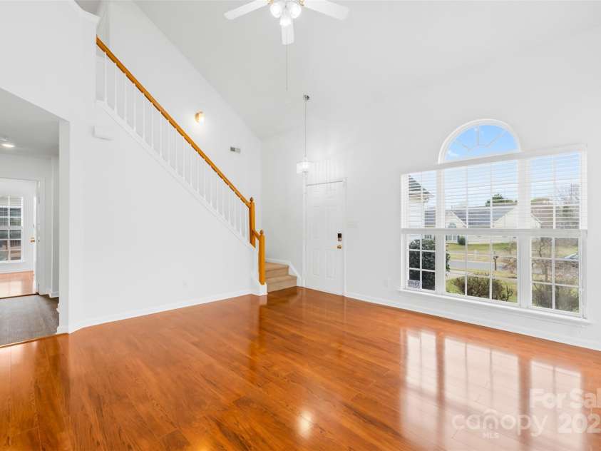 13705 Queenswater Lane, Charlotte, NC 28273.  MLS# CAR4233343, YatesRealty ID 10792. 
