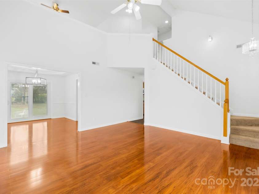13705 Queenswater Lane, Charlotte, NC 28273.  MLS# CAR4233343, YatesRealty ID 10792. 