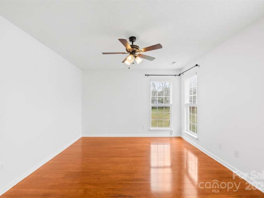 13705 Queenswater Lane, Charlotte, NC 28273.  MLS# CAR4233343, YatesRealty ID 10792. 