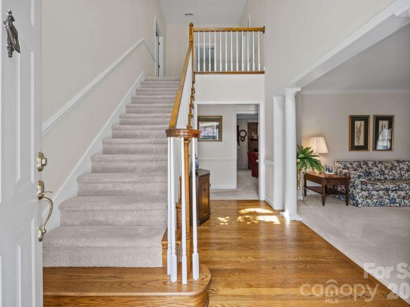 220 St Johns Drive, Salisbury, NC 28144.  MLS# CAR4352238, YatesRealty ID 10792. 