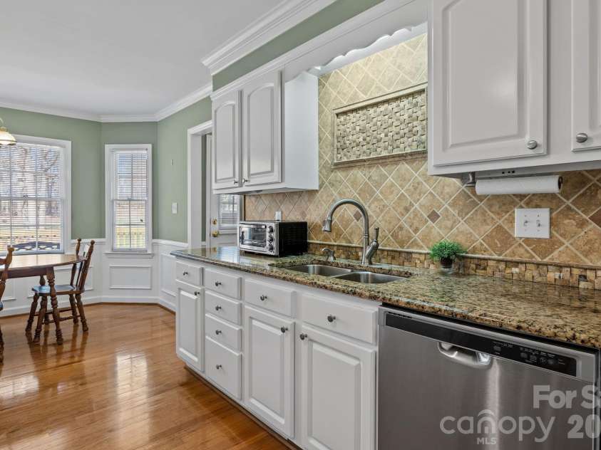 220 St Johns Drive, Salisbury, NC 28144.  MLS# CAR4352238, YatesRealty ID 10792. 