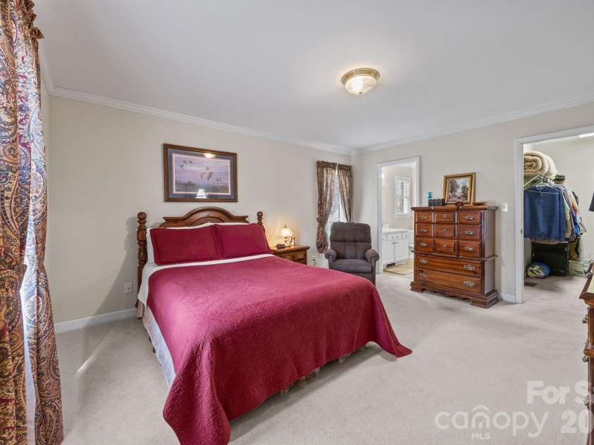 220 St Johns Drive, Salisbury, NC 28144.  MLS# CAR4352238, YatesRealty ID 10792. 