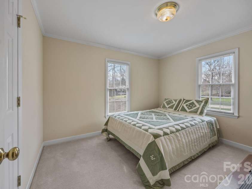 220 St Johns Drive, Salisbury, NC 28144.  MLS# CAR4352238, YatesRealty ID 10792. 