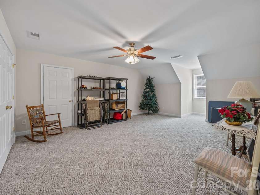 220 St Johns Drive, Salisbury, NC 28144.  MLS# CAR4352238, YatesRealty ID 10792. 