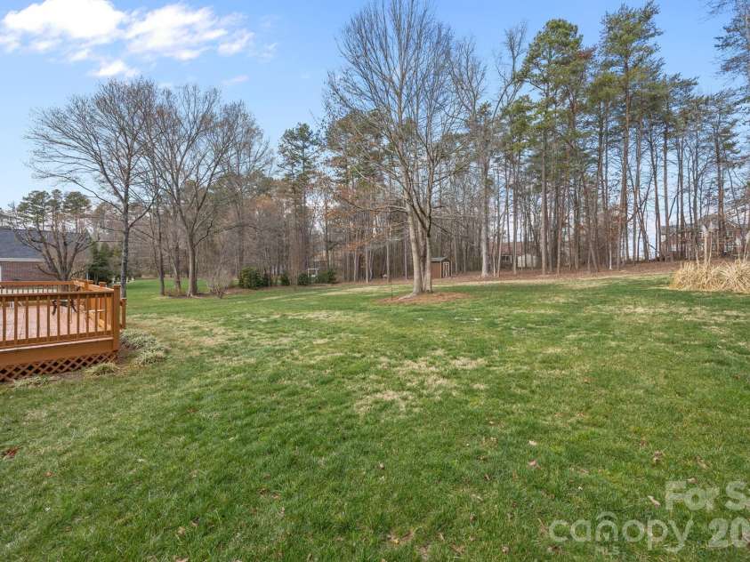220 St Johns Drive, Salisbury, NC 28144.  MLS# CAR4352238, YatesRealty ID 10792. 