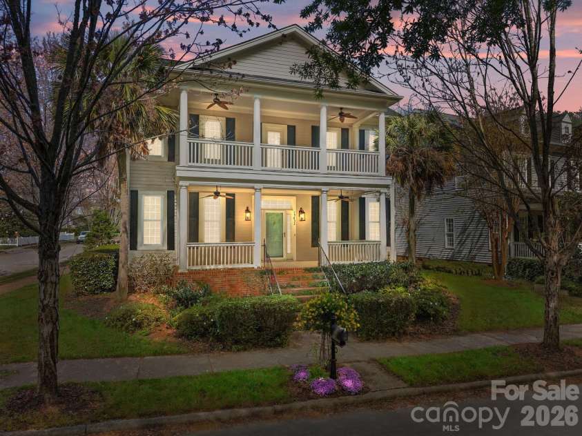 15632 Waterfront Drive, Huntersville, NC 28078.  MLS# CAR4364800, YatesRealty ID 10793. 