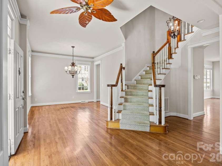 15632 Waterfront Drive, Huntersville, NC 28078.  MLS# CAR4364800, YatesRealty ID 10793. 