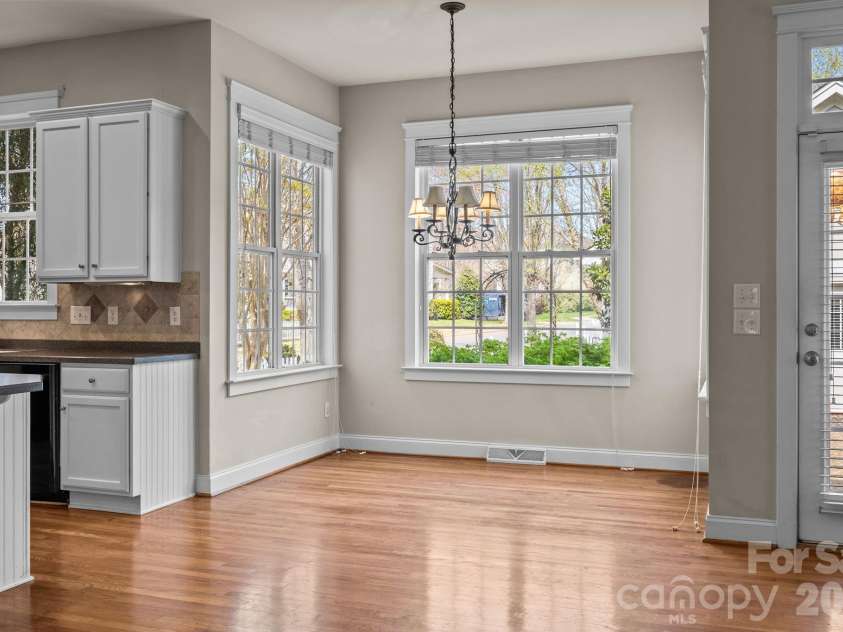 15632 Waterfront Drive, Huntersville, NC 28078.  MLS# CAR4364800, YatesRealty ID 10793. 