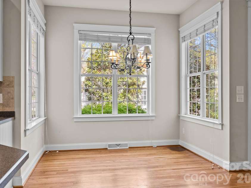 15632 Waterfront Drive, Huntersville, NC 28078.  MLS# CAR4364800, YatesRealty ID 10793. 