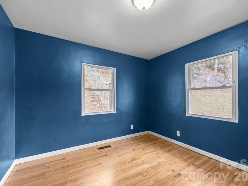 82 Greasy Cove Road, Leicester, NC 28748.  MLS# CAR4330062, YatesRealty ID 10795. 3rd Bedroom