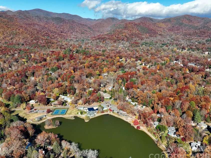 1 Lynx Drive, Black Mountain, NC 28711.  MLS# CAR4320026, YatesRealty ID 10799. Beautiful Fall shot of Lake Tomahawk just a mile away
