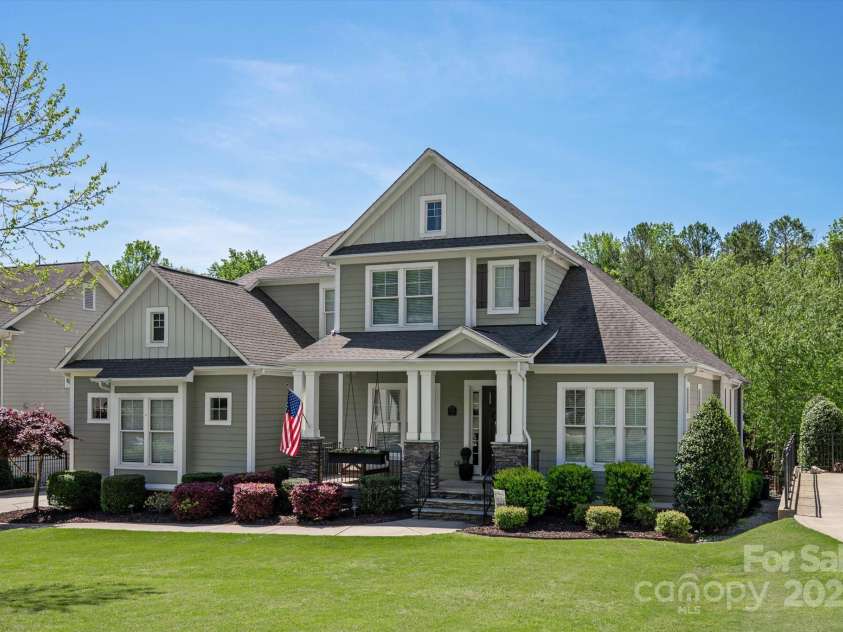 1148 Wessington Manor Lane, Fort Mill, SC 29715.  MLS# CAR4253075, YatesRealty ID 10799. 