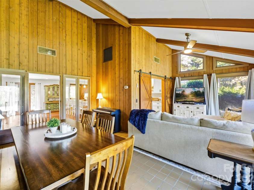 1515 Heatherloch Drive, Gastonia, NC 28054.  MLS# CAR4307044, YatesRealty ID 108. 