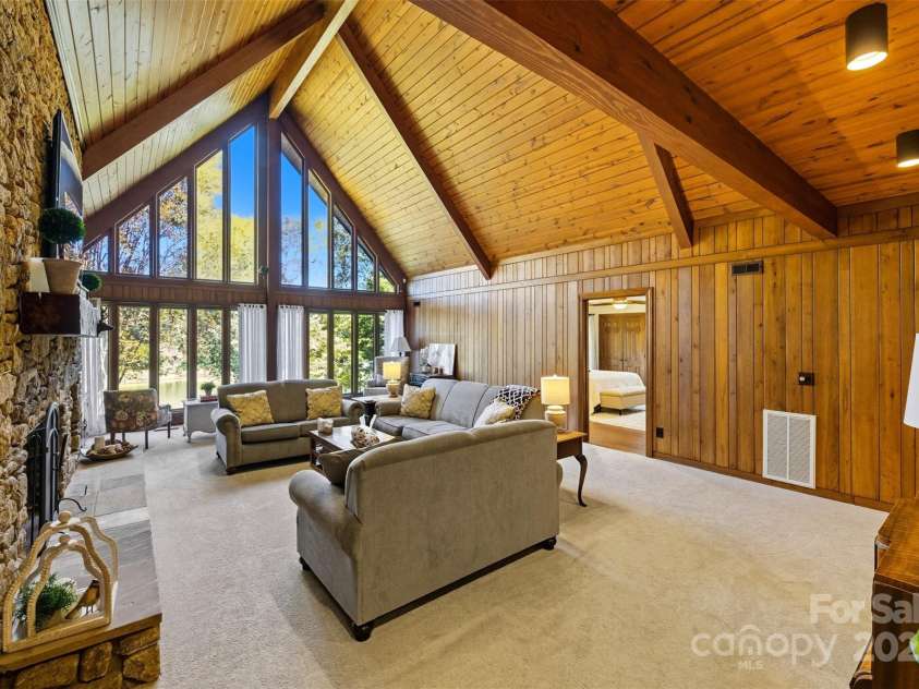 1515 Heatherloch Drive, Gastonia, NC 28054.  MLS# CAR4307044, YatesRealty ID 108. 